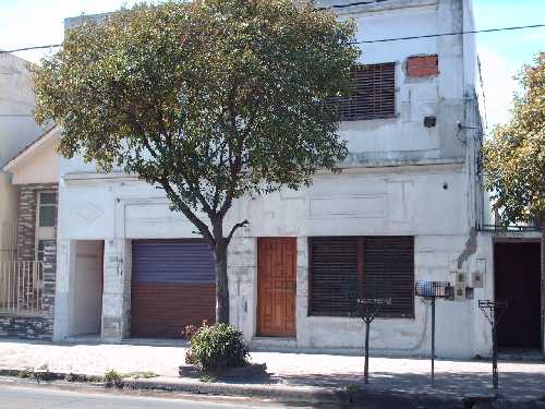AV. VILLA DE LUJAN 2300 en Lanús Este
