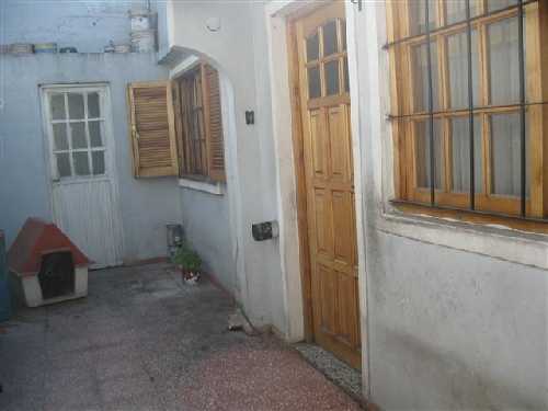 CARLOS GARDEL 1400 en Lanús Oeste