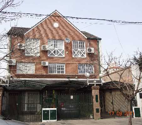 TANDIL 4832 en Mataderos